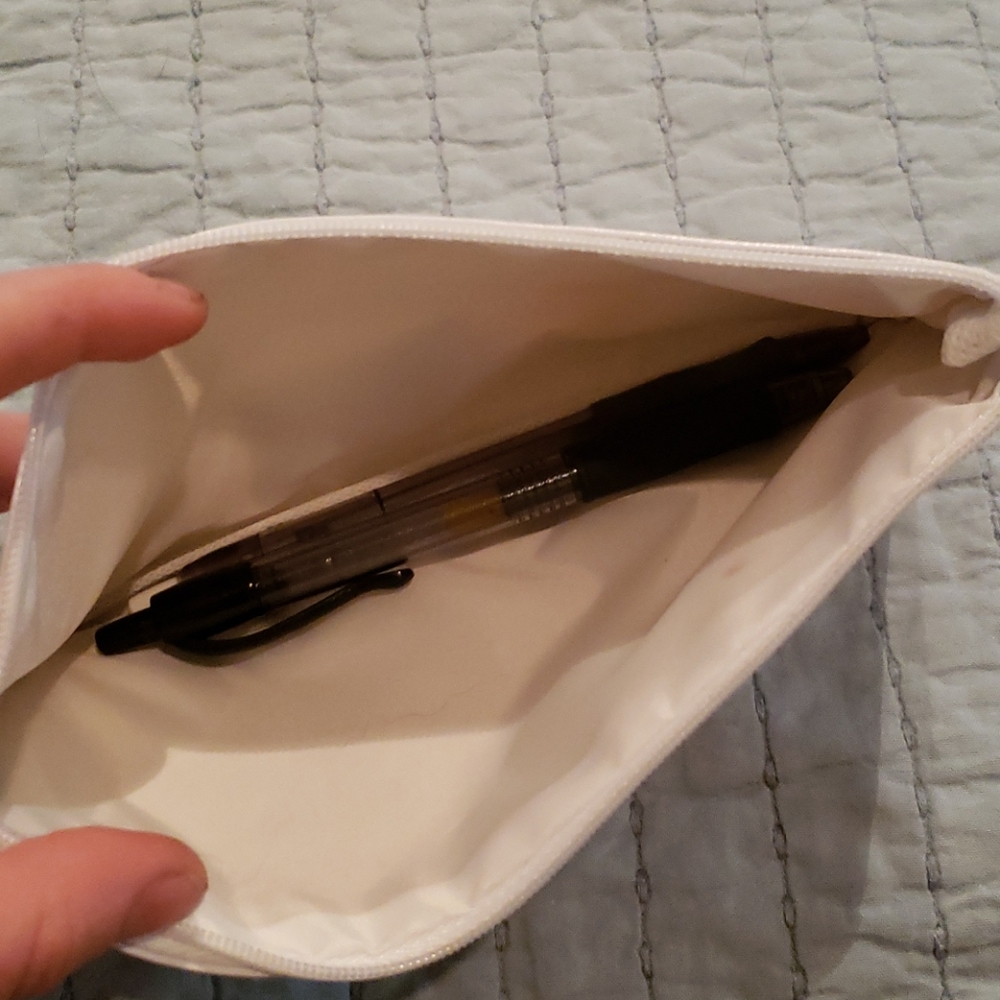 Case - Picture 4 of 4